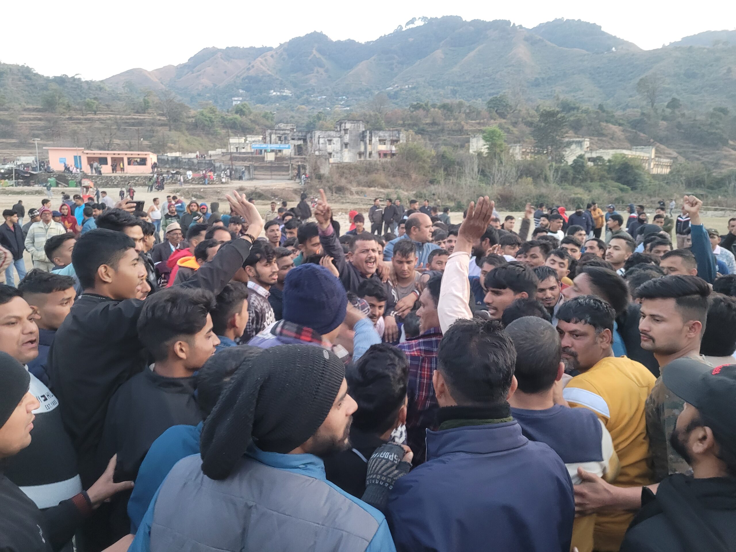 गिन्दी कौथिग। कहां कौन जीता। थलनदी मेला समिति पर किसने लगाए आरोप