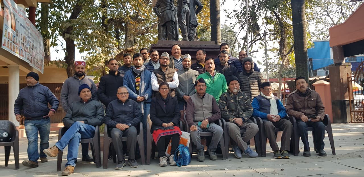 देहरादून के बाद हल्द्वानी में गूंजेगी मूल निवास स्वाभिमान आंदोलन की आवाज़।  हल्द्वानी में आयोजित स्वाभिमान महारैली में हिस्सा लेंगे सौ से अधिक संगठन।    मूल निवास भू कानून समन्वय संघर्ष समिति की बैठक