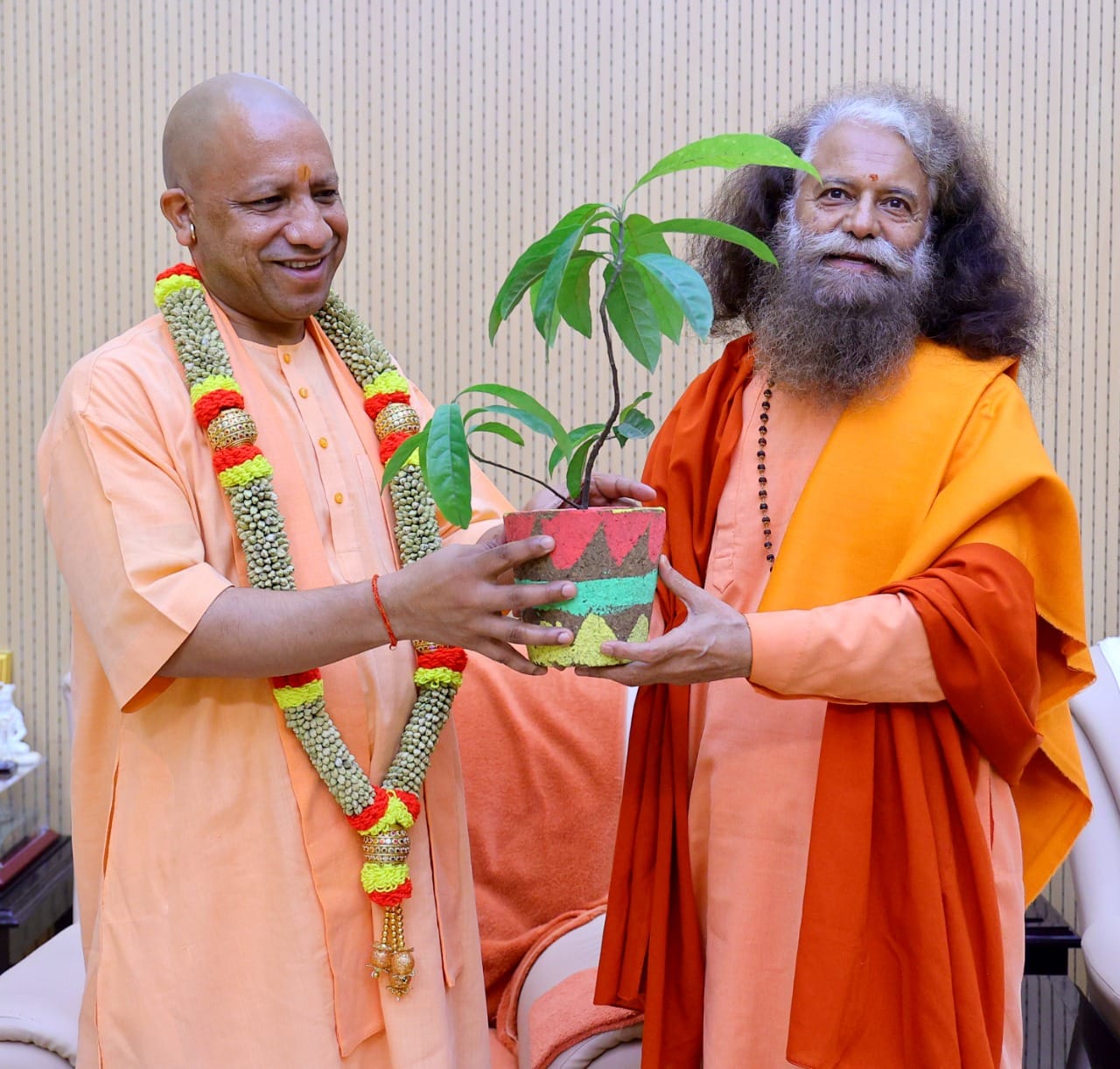 उत्तर प्रदेश का 75 वाँ स्थापना दिवस