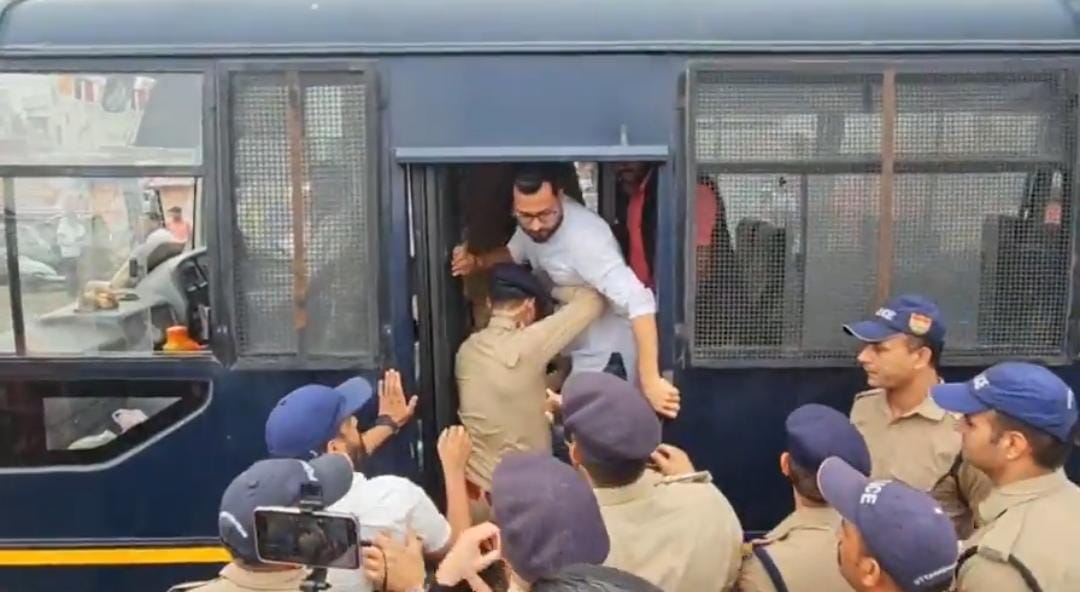 देहरादून बंद। मोहित डिमरी सहित एक दर्जन लोगों को पुलिस ने गिरफ्तार कर सुद्धोवाला जेल भेजा