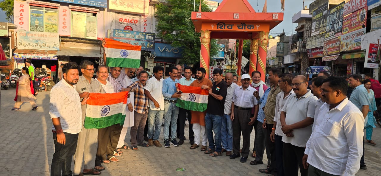 उत्तराखंड युवा संगठन द्वारा बांग्लादेश में हिंदुओं पर हो रहे अत्याचार के विरोध में रुड़की में जन आक्रोश सभा का आयोजन