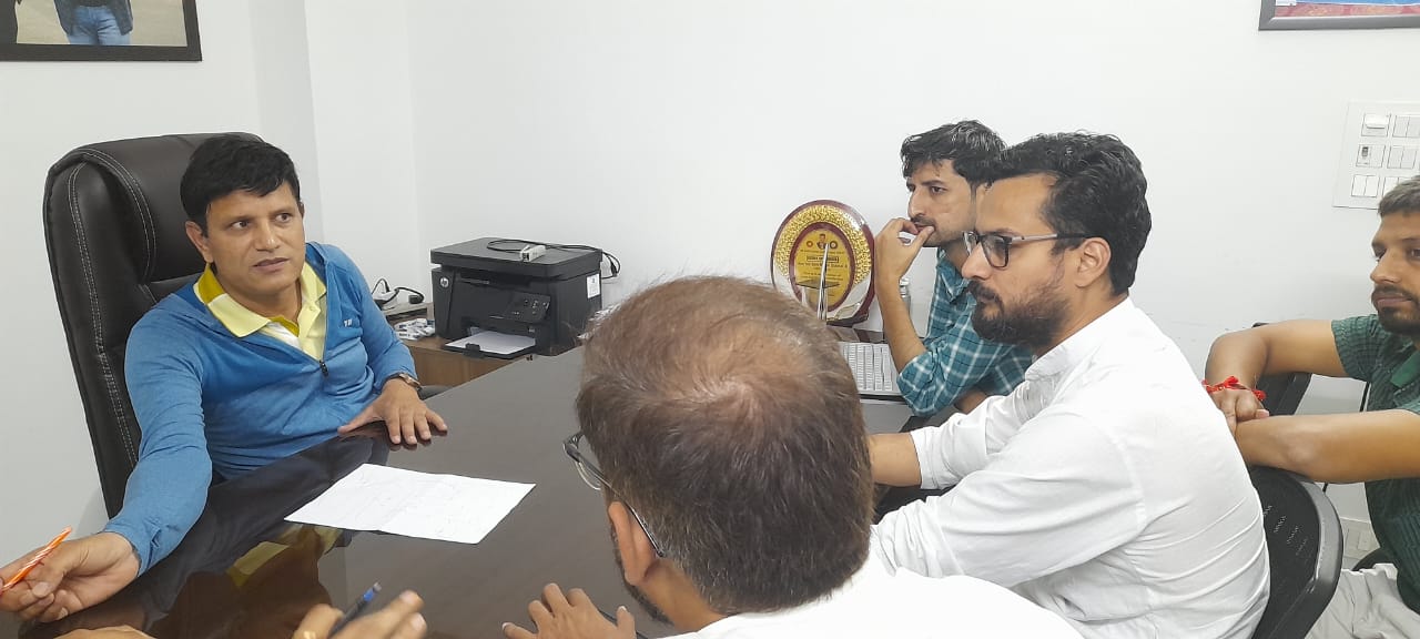 यूपीएल के फाइनल में स्थानीय कलाकारों को न बुलाया तो स्टेडियम में करेंगे प्रदर्शन