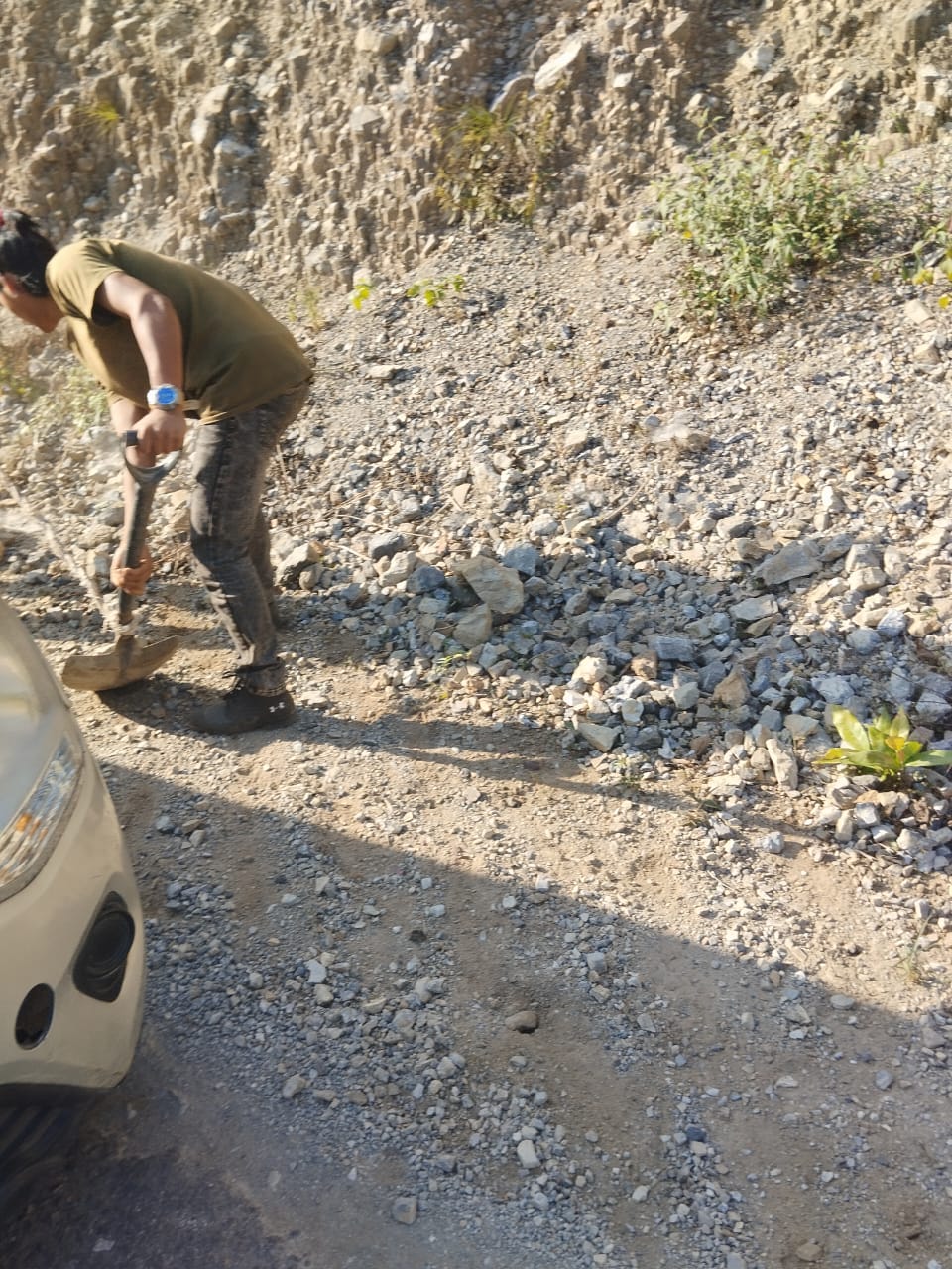 गूम मोटरमार्ग सुधारीकरण कार्य शुरू