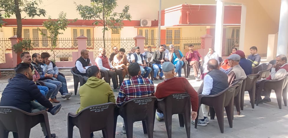 संघर्ष समिति ने निर्णायक जंग का ऐलान किया। मोहित डिमरी 26 नवंबर से करेंगे भूख हड़ताल