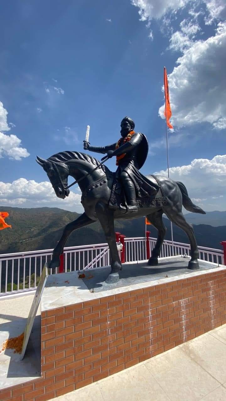 गढ़वाल के चाणक्य वीर पुरिया नैथाणी…