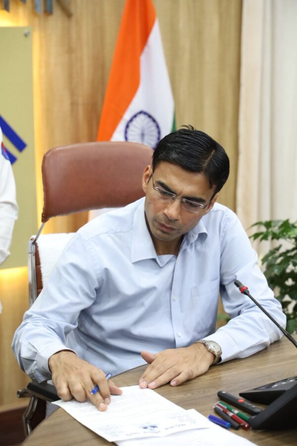 सीएम की प्रेरणा से असहाय व्यथित जीवन में उम्मीद जगाता प्रशासन, न्याय; उपचार; हक हकुक संरक्षण के फैसले तत्काल