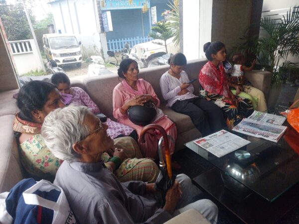 जिला प्रशासन ने आपदा प्रभावित 168 लोगों को अच्छे होटल में किया शिफ्ट