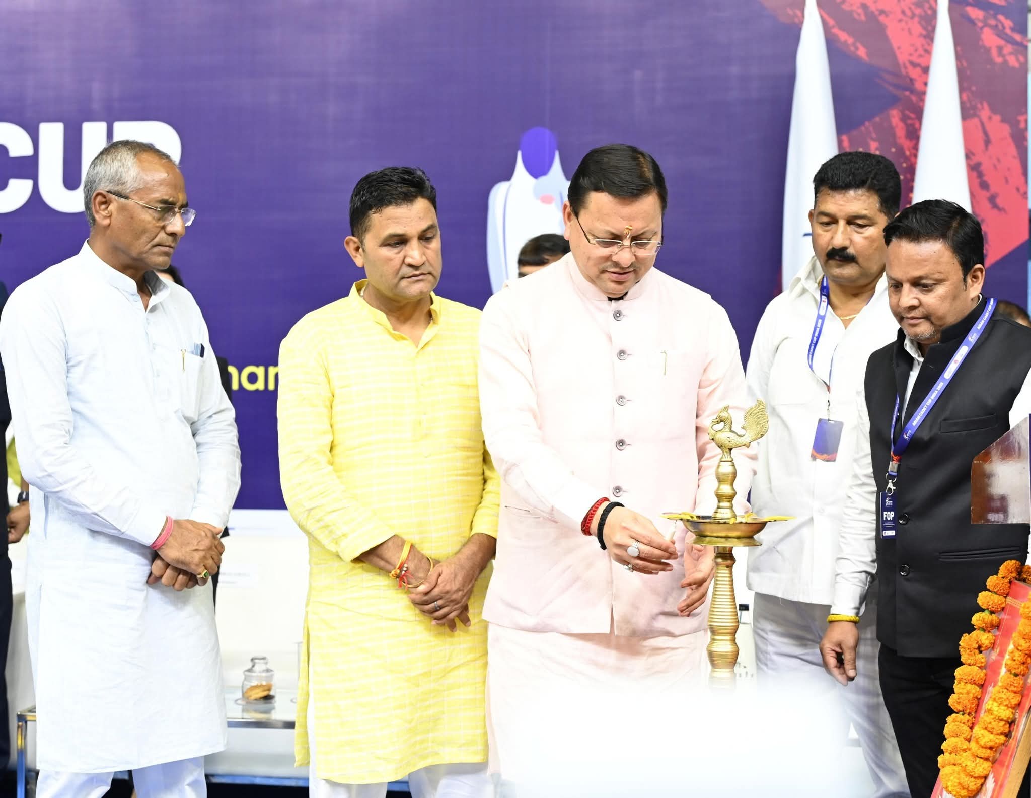 सीएम पुष्कर सिंह धामी ने किया एशियन फेंसिंग कप का उद्घाटन, बोले – खेल संस्कृति को मिले नया मुकाम*