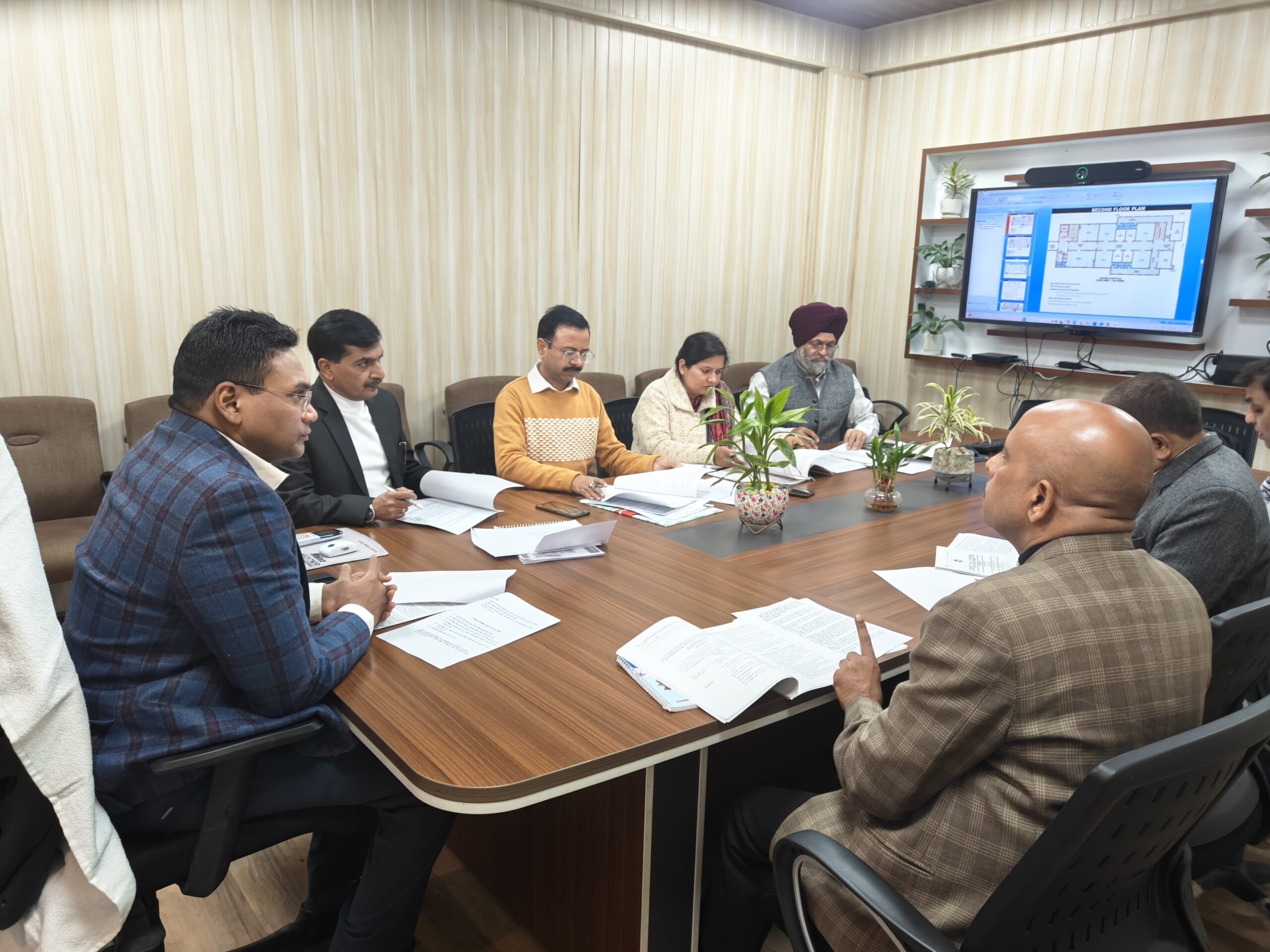 स्वास्थ्य शिक्षा में नई क्रांति की शुरुआत-10 श्रेणियों में 56 प्रकार की स्वास्थ्य सेवाओं को दी गई मान्यता, पैरामेडिकल शिक्षा को मिलेगा नया स्वरूप*