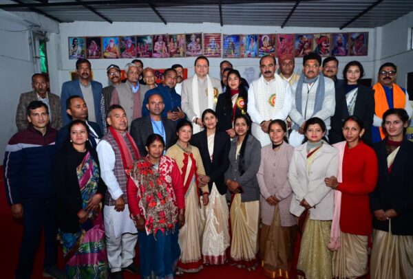 सरस्वती शिशु मंदिर ताड़ीखेत में मुख्यमंत्री का विद्यार्थियों से संवाद  2047 का भारत आज के बच्चों के संकल्प से बनेगा – मुख्यमंत्री