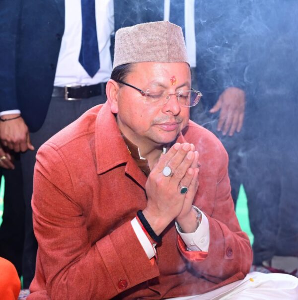 मुख्यमंत्री ने किया क्षेत्रीय जनता से संवाद रणकोची धाम से लिया जनकल्याण का संकल्प*  *चंपावत को दी ₹170.15 करोड़ की विभिन्न परियोजनाओं की सौगात*