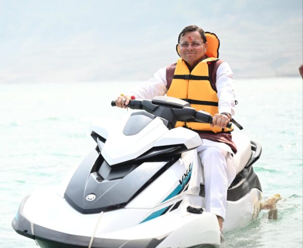 टिहरी झील बनेगी विश्व में पर्यटन-खेल का प्रमुख केंद्रः सीएम*