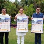 मुख्यमंत्री ने किया सनातन परंपरा पर आधारित पंचांग कैलेंडर का भव्य विमोचन*   *सूचना एवं लोक संपर्क विभाग की अभिनव पहल—पहली बार प्रकाशित हुआ पंचांग कैलेंडर*