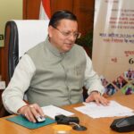 मुख्यमंत्री श्री पुष्कर सिंह धामी ने वन क्लिक के माध्यम से साढ़े सात लाख से अधिक पेंशनर्स के खाते में भेजी पेंशन*