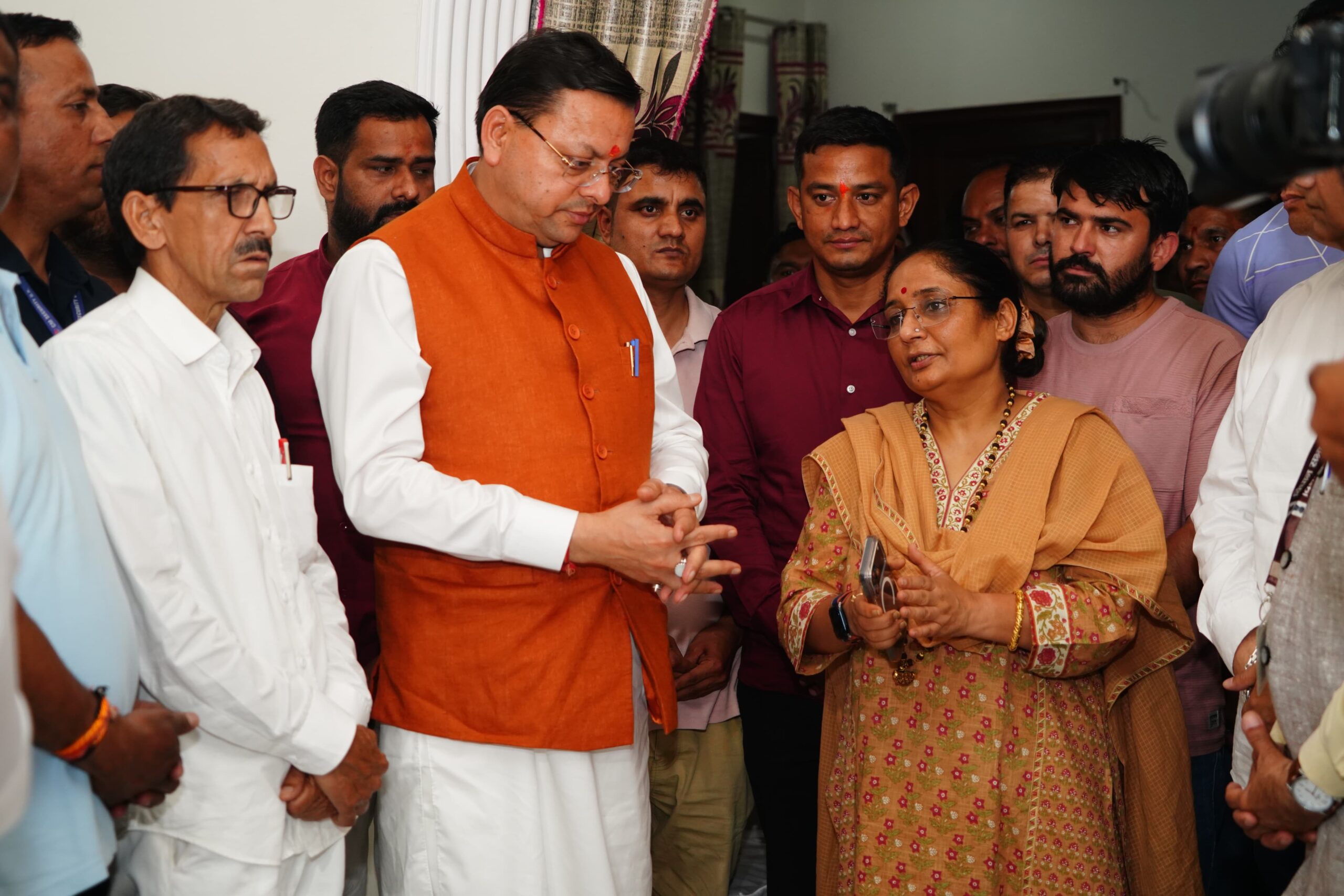 मुख्यमंत्री पुष्कर सिंह धामी ने स्वर्गीय मेजर जनरल भुवन चंद्र खण्डूरी को अर्पित की भावभीनी श्रद्धांजलि*