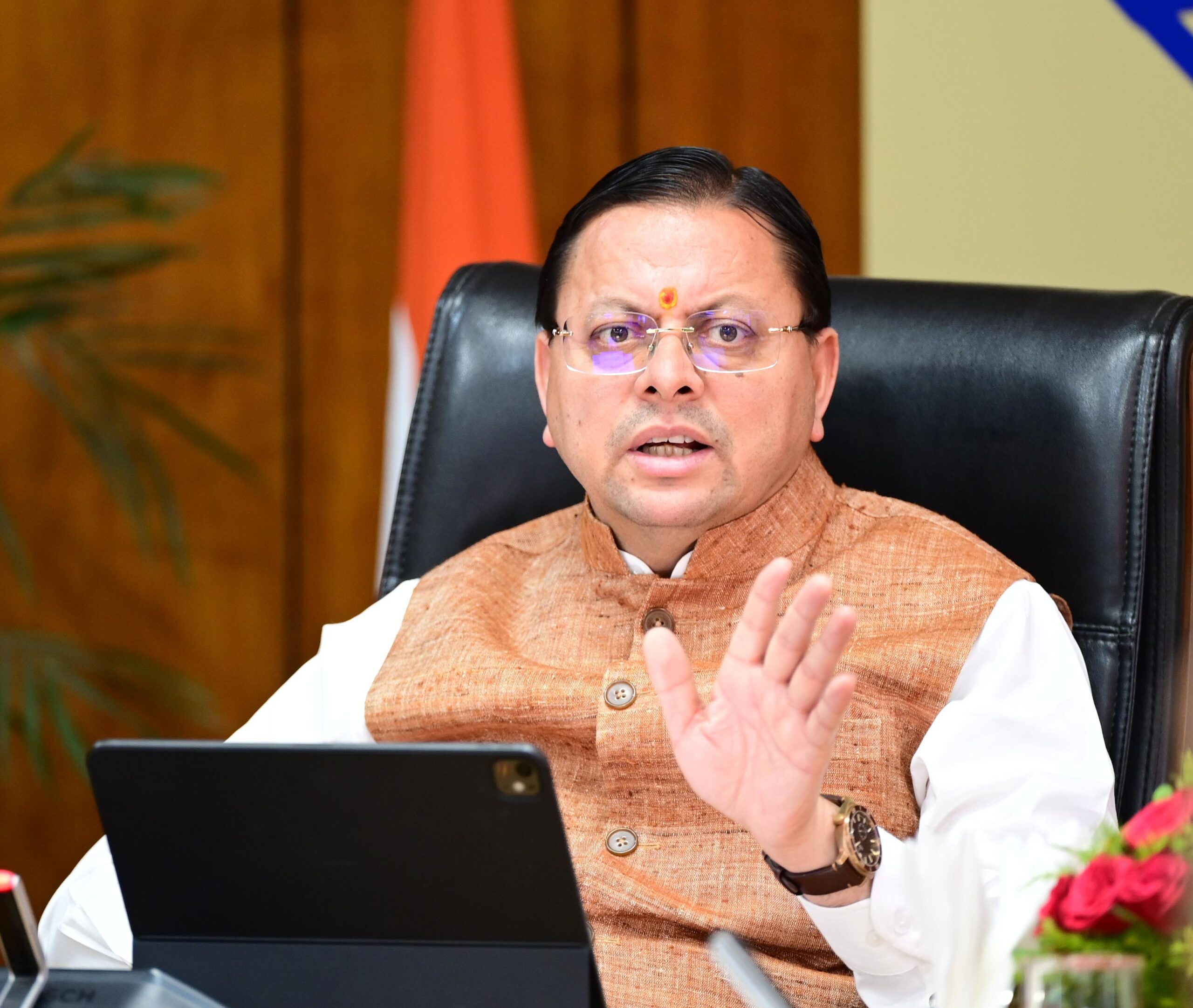 चारधाम यात्रा प्रबंधन का मूल मंत्र हो ‘सुरक्षित यात्रा, सुगम दर्शन और सतत संवाद‘ – मुख्यमंत्री*