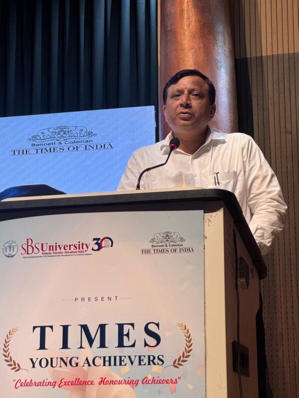 सफलता का आधार केवल अंक नहीं, चरित्र और संस्कार भी जरूरी : डीजी सूचना बंशीधर तिवारी*