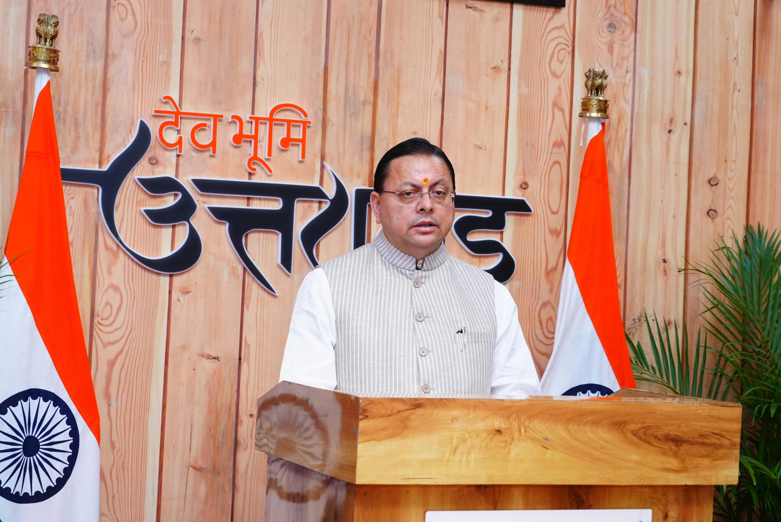 धामी सरकार की दूरगामी सोच – 51 रोपवे के साथ 160 किमी लंबा नेटवर्क की तैयारी  धार्मिक और पर्यटन स्थलों को जोड़ने की बड़ी तैयारी